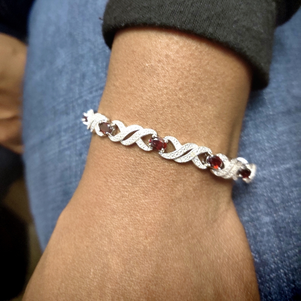 7 1/2 Carat Garnet & Diamond Tennis Bracelet - Picture 8 of 8